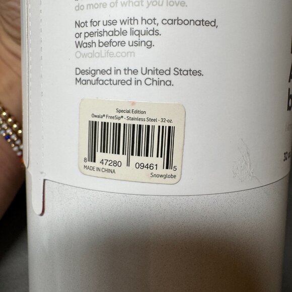 Owala 32oz FreeSip Snow Globe Insulated Stainless Steel Water Bottle NWT - Picture 8 of 10
